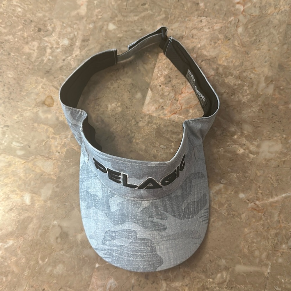Pelagic premium visor New with out tag